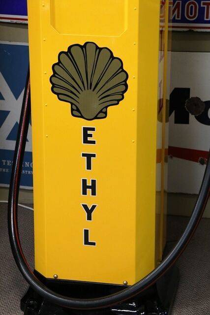 Vintage Siam short  Clock Face Manual Petrol Pump