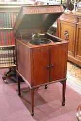 Antique Gramophone 