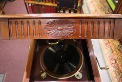 Antique Gramophone 