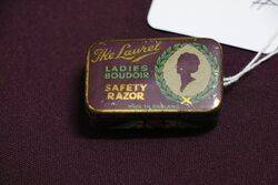 Antique The Laurel Ladies Boudoir Safety Razor in Original Tin