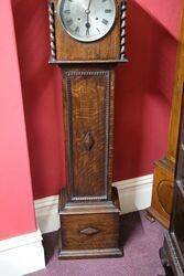 Early 20th Oak Barley Twist Round Face Grandmother Clock 