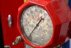 Vintage KISMET Air Balance Meter  