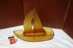  ART DECO AMBER PRESSED GLASS YACHTBOAT BY CARLSHUTTE 