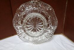 A Quality Vintage Pressed Glass Fruit Bowl