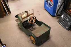 Vintage Cyclops Jeep Pedal Car in Original Condition 