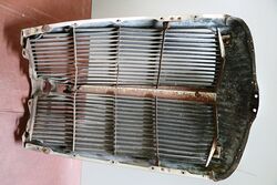 Classic Daimler Chromed Radiator Grill 