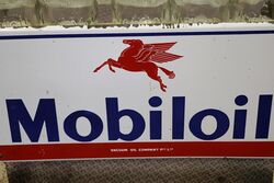 Genuine Vintage Mobiloil 10 Oil Bottle Rack 