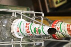 Original Castrol Screen Printed 12 Bottle Motor Oil Rack 