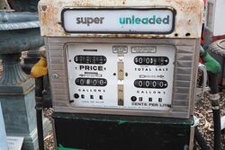Vintage Wayne 605 Double Petrol  Pump