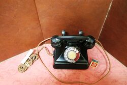 1930and39s Art Deco Pyramid Black Bakelite Telephone 