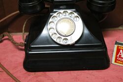 1930and39s Art Deco Pyramid Black Bakelite Telephone 