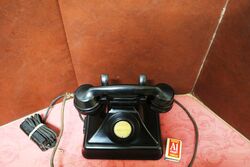 1930and39s Art Deco Black Bakelite Telephone 