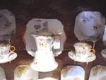 SELECTION OF SHELLEY PORCELAIN     COL 20