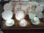 SELECTION OF SHELLEY PORCELAIN     COL 20