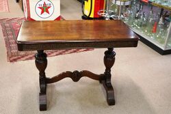 A Very Nice 1930and39s Oak Hall Table 