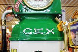 A Well Restored GEX Manual Petrol Pump In BP Livery