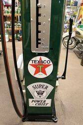 A Well Restored Vintage TEXACO ERL Manual Petrol Pump