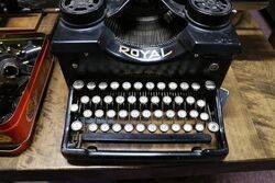 Antique Royal Typewriter 