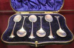 Boxed Set of 6 Silver Spoons London 1905 06