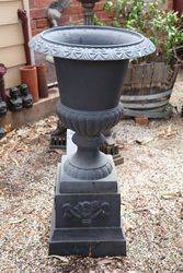 Cast Iron Romano Urn + Stand 