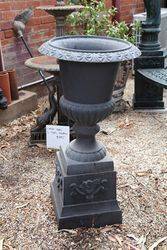 Cast Iron Romano Urn + Stand 