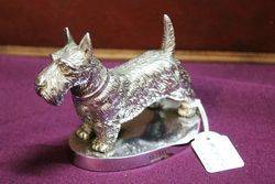 Desmo Vintage Scotch Terrier Dog Car Mascot 