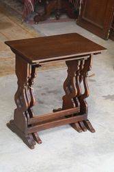 Early 20th Century Oak Nest Of 3 Tables 