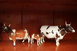 Early Beswick Family Of 3 Ayrshire Cattle BullCowCalf 