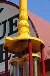 Extremely Rare GEX Deluxe Curbside Street Lamp Petrol Pump  