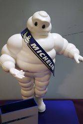French Counter Top Michelin Brochure Figure 