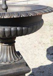 Large Cast Iron Toulouse Urn Fountain with Lion+39s Head Base