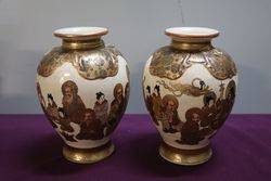 Late C19th Pair Of Fine Quality Satsuma Pottery Vases 