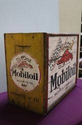 Mobiloil Wooden Box
