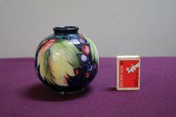 Moorcroft Leaf + Grape Design Potter to Her Majesty The Queen C192849