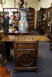 Oak LiftUp Drinks Cabinet 