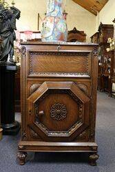 Oak LiftUp Drinks Cabinet 