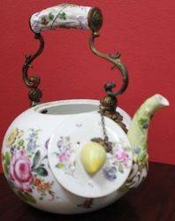 Paris Teapot and Stand in Meissen Style