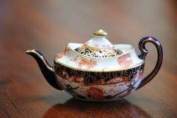 Royal Crown Derby C 1914 Miniature Tea Pot 