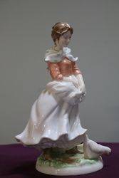 Royal Worcester  Figurine A Farmer Wife 