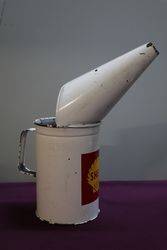 Shell 2 Litres Pourer 