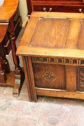 Small Oak Coffer