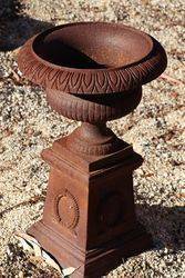 Small Sonte Cast Iron Urn On Base 