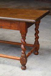 Small Twist Leg Table 