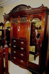 Stunning Late Victorian Mahogany 4 Piece Bedroom Suite 