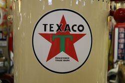 Texaco Petrol Pump