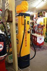 Wayne AS70 Petrol Pump in Golden Fleece Livery