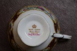 Wonderful 23 Pieces Royal Albert Lady Hamilton Tea Service  